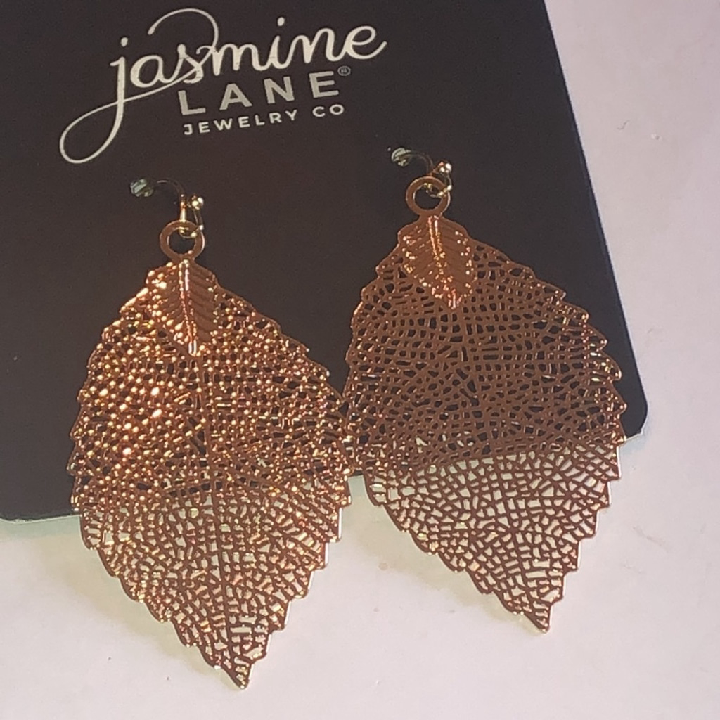 Jasmine Lane Gold Tone Retro Boho Cutout Leaf Earrings